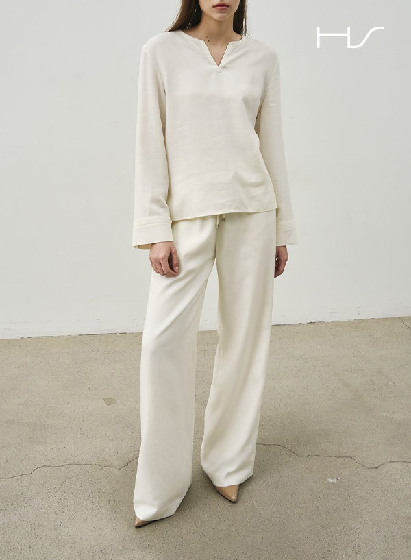 Tencel V-neck Blouse